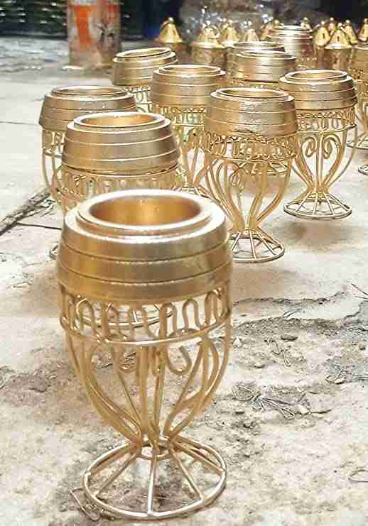 with Again Handmade Iron Candle Holder (22.86 cm x 22.86 cm x 22.86 cm, Gold, Pack of 4) 