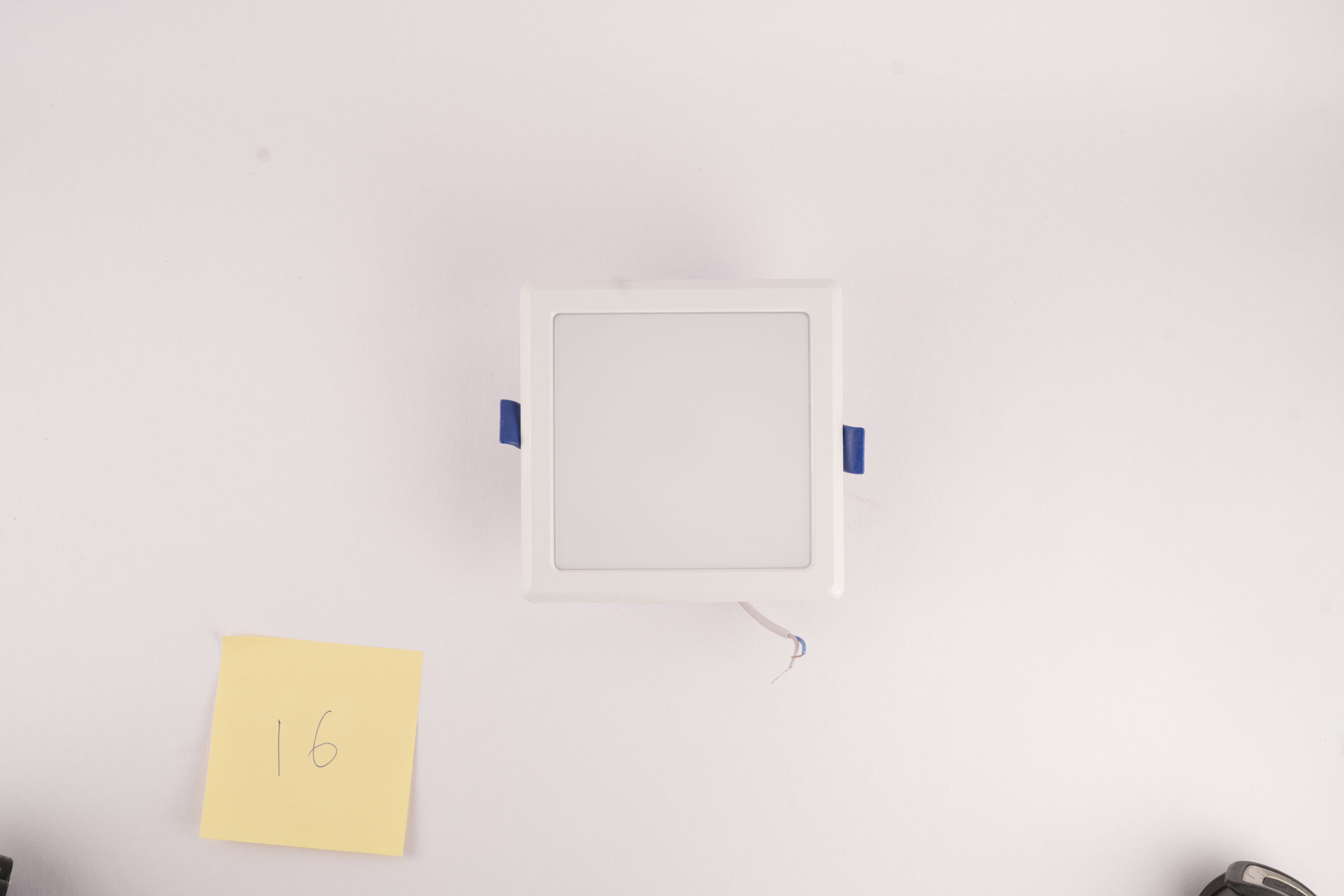 8 watt panel  light square pkw bodycolour white and black available also availaible in white 6500k ww 3000k and nw 4000k