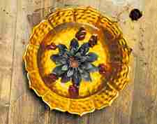 Hurera Ceraft Round Lotus Shape Metal Urli for Floating Candle Flower , Diwali Decoration Thali - Gold Color 12 Inch