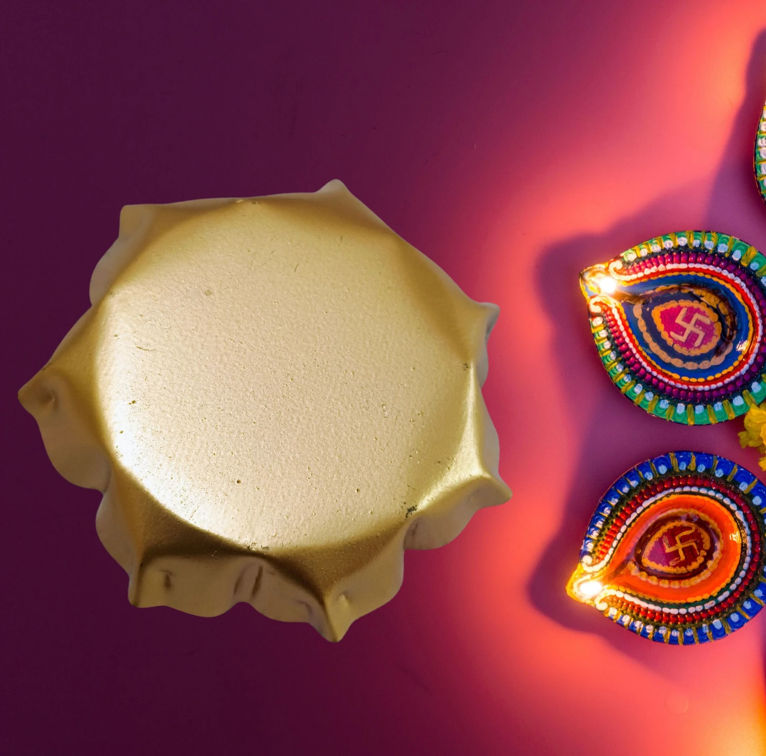 Traditional Urli Bowl for Floating Candles & Flowers pc-1