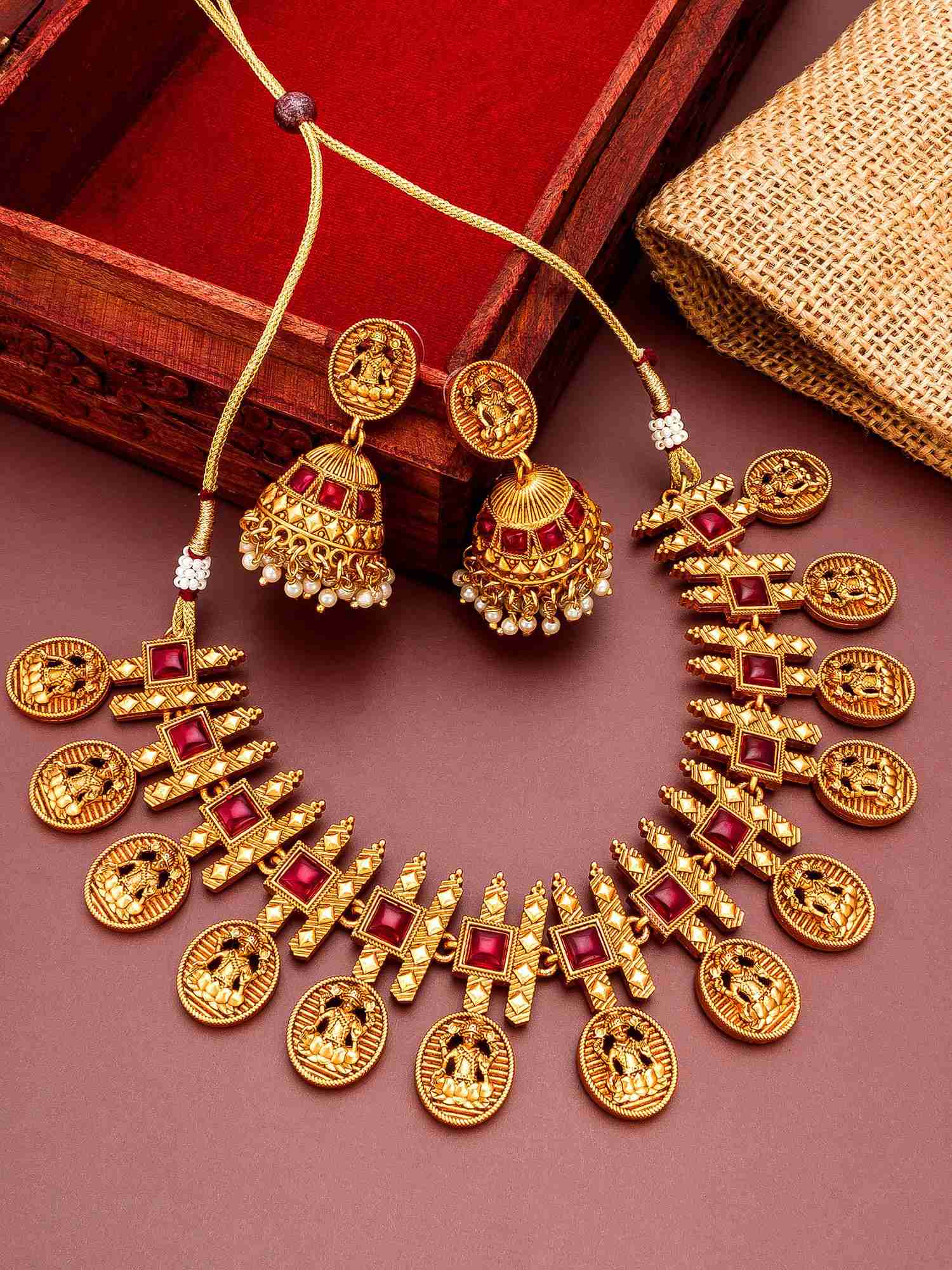 JEWELLERY SET 