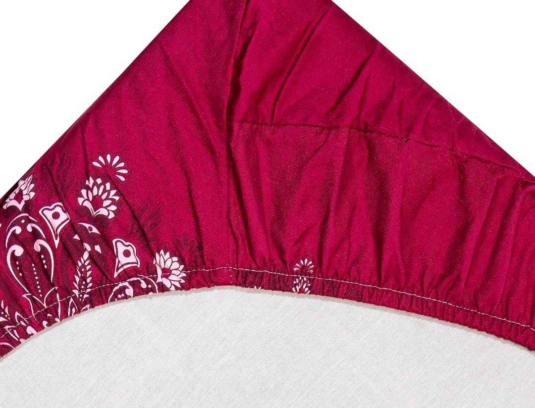 bedsheet with elastic corners